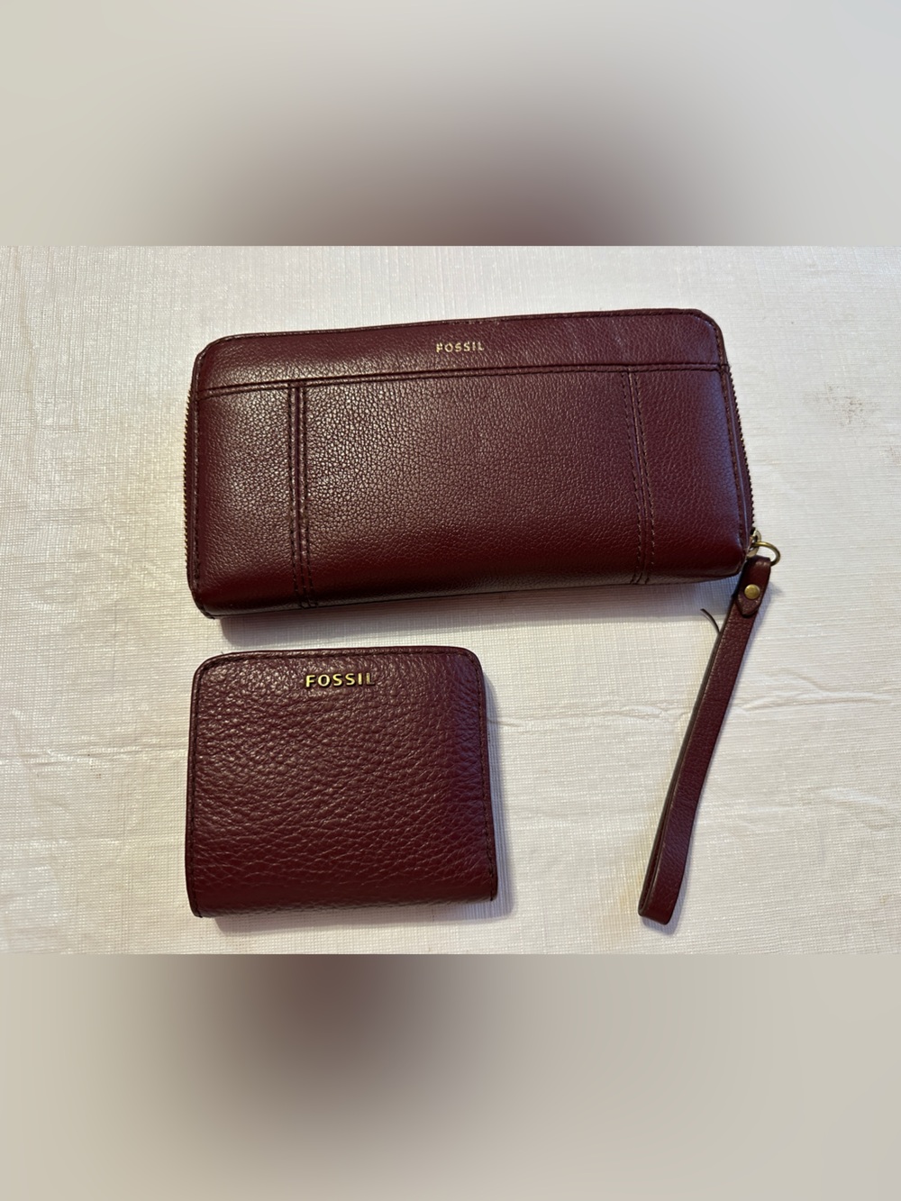 Fossil Pebbled Leather Wallet Set- Jori Zip Clutch Wristlet & Logan Small Bifold